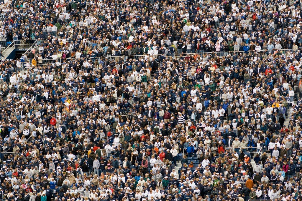 Crowd - Photo by Caitlin Regan