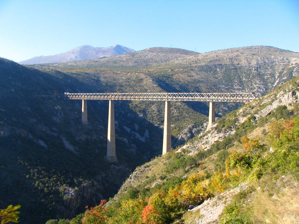 Montengro - Photo by Vicuna R