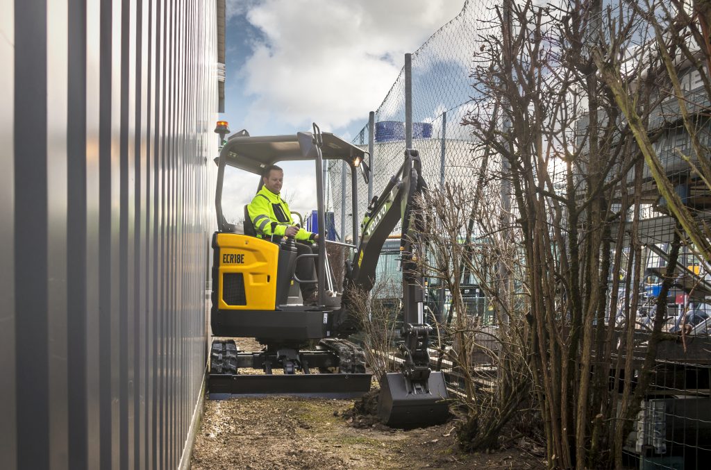 Volvo expands compact excavator lineup in North America with ECR18E and EC20E