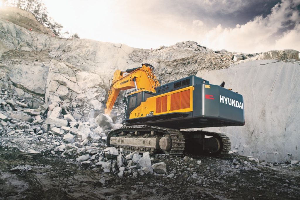 Hyundai Construction Equipment launches the mighty HX900 L Crawler Excavator