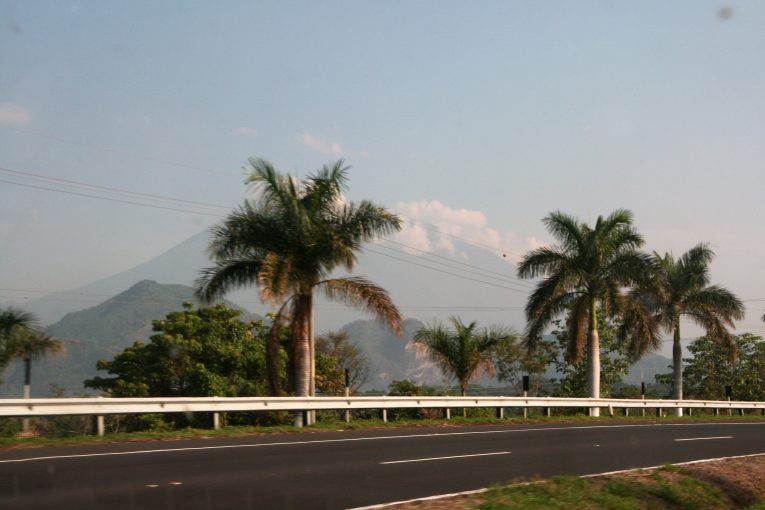 Guatemala to improve and rehabilitate the national road network with IDB support