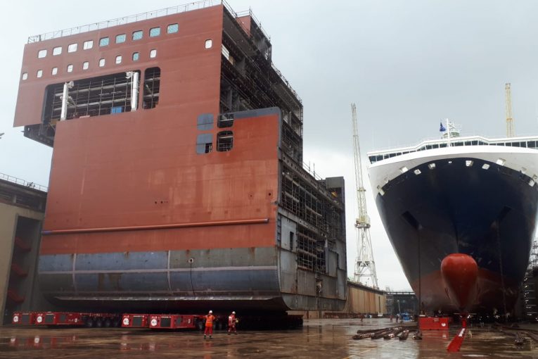 Italian Cruise ship lengthened with support from ALE Heavylift