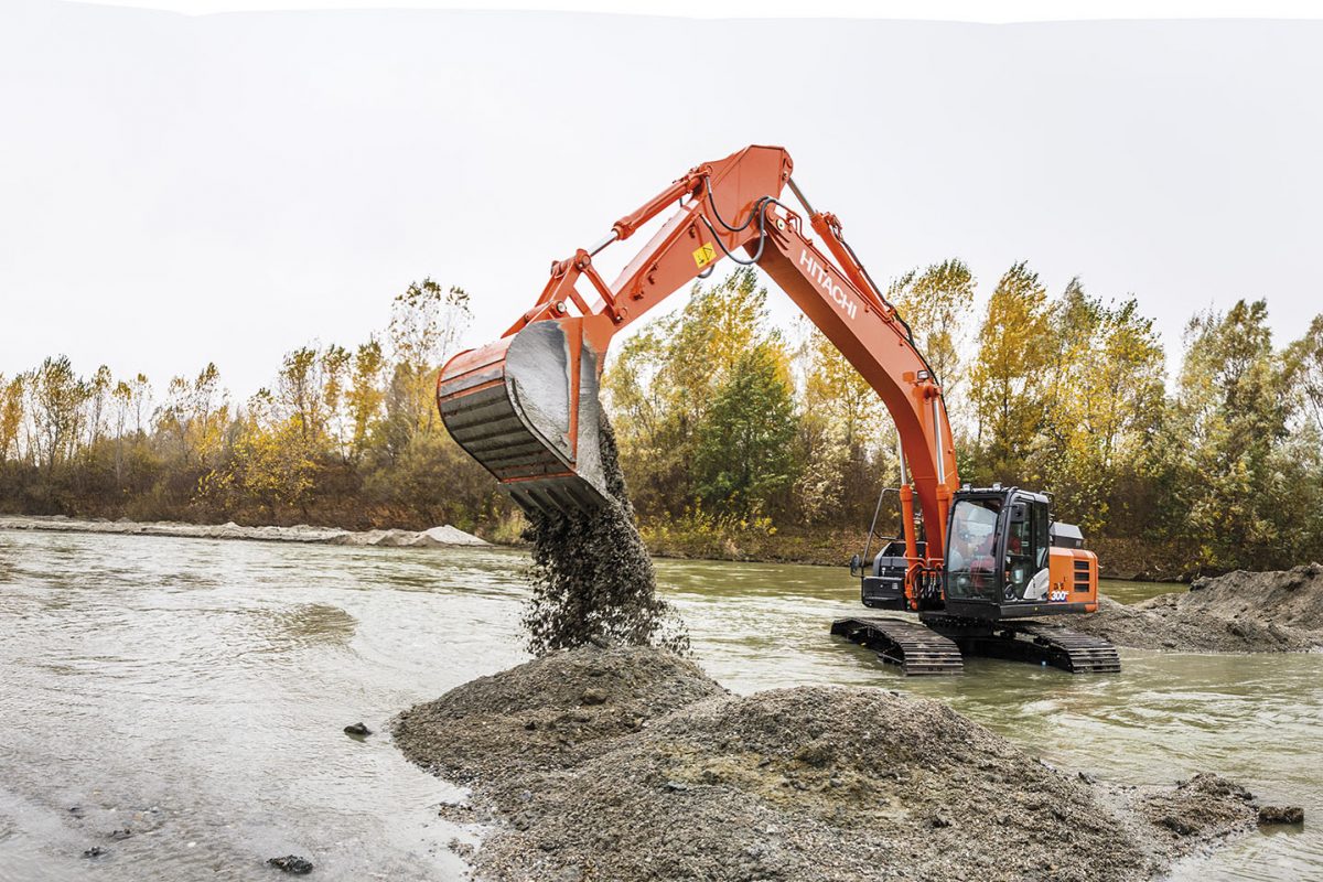 Romanian NBG demands maximum durability from Hitachi excavators