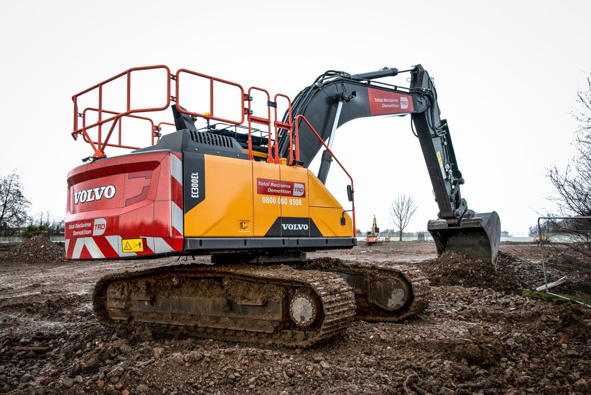 Excavator specially rigged for demolition goes to Total Reclaims