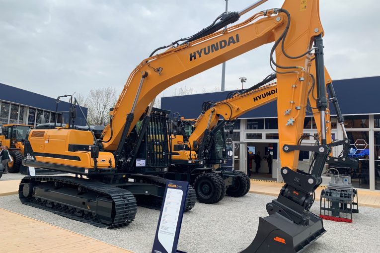 Hyundai Construction Equipment Europe returns to Plantworx with new models