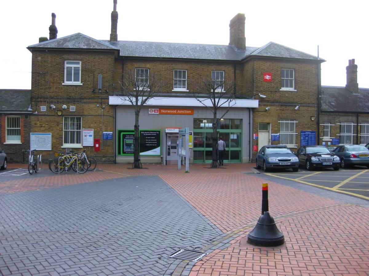 Find out more about Network Rail's plans to upgrade Norwood Junction station