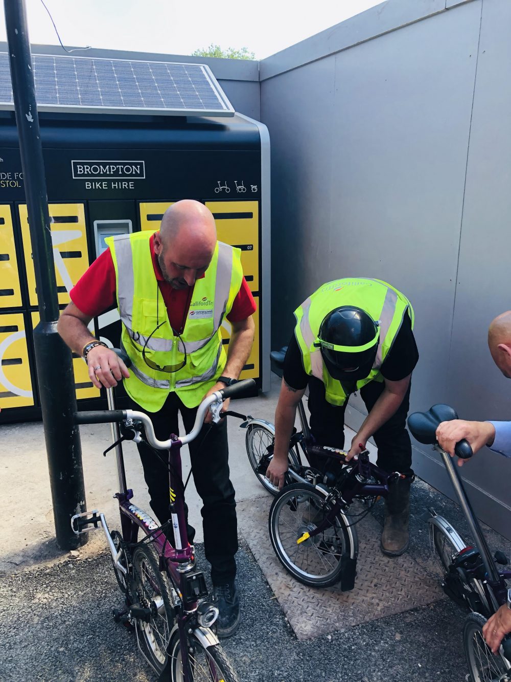 Bristol builders saddle-up with Brompton Bike Hire to ease congestion
