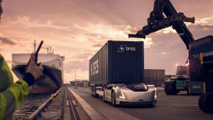 Volvo's autonomous Vera delivers her first container to Swedish port