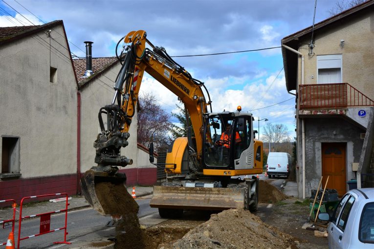 Montagnier TP's Liebherr excavators keep going strong in France