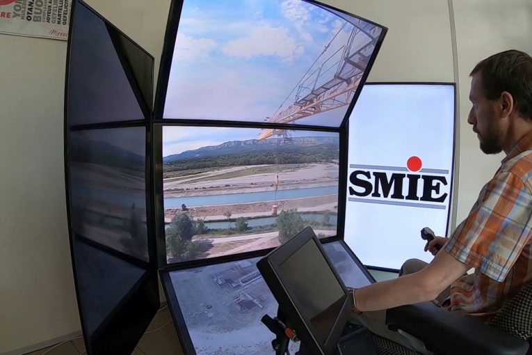 SMIE demonstrates remotely-operated Crane Automation