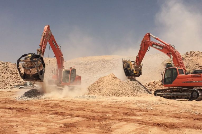 Simple methods to dispose of inert quarry and construction waste material