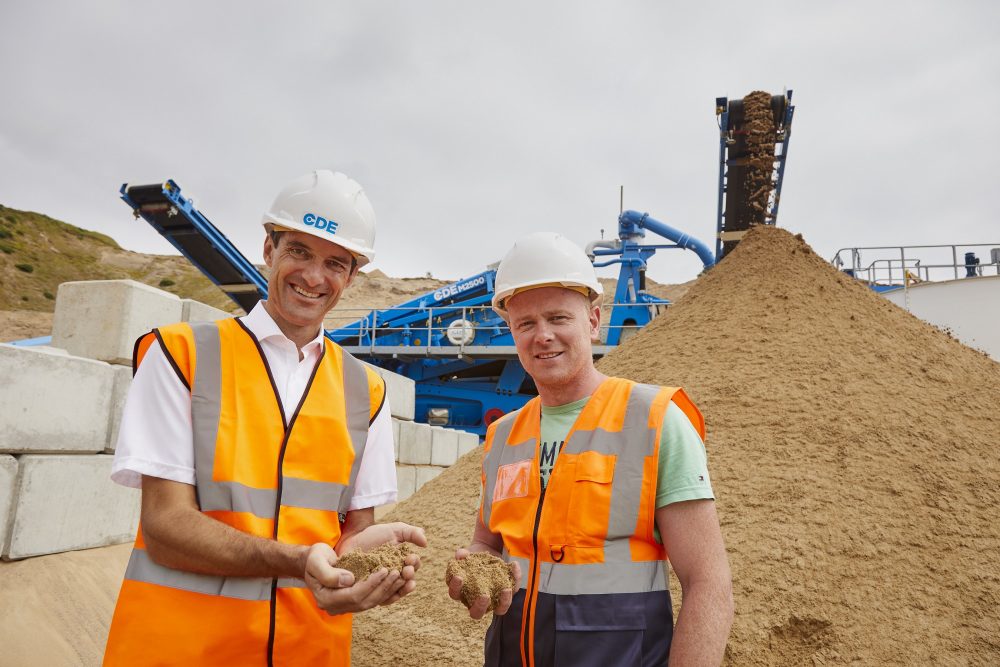 Pictured (L-R) are Enda Ivanoff, Group Business Development Director at CDE and Tony D’Arcy, Director at D’Arcy Sands, at the official opening of the new D’Arcy Sands wet processing plant near Enniscorthy, Wexford.