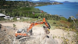 MB Crusher turns a complex jobsite on Mayotte into a piece of cake