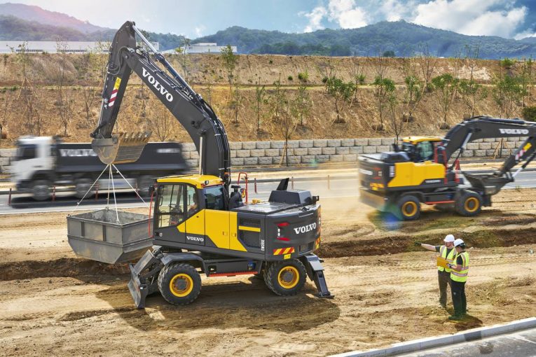 VolvoCE improving excavator fuel efficiency