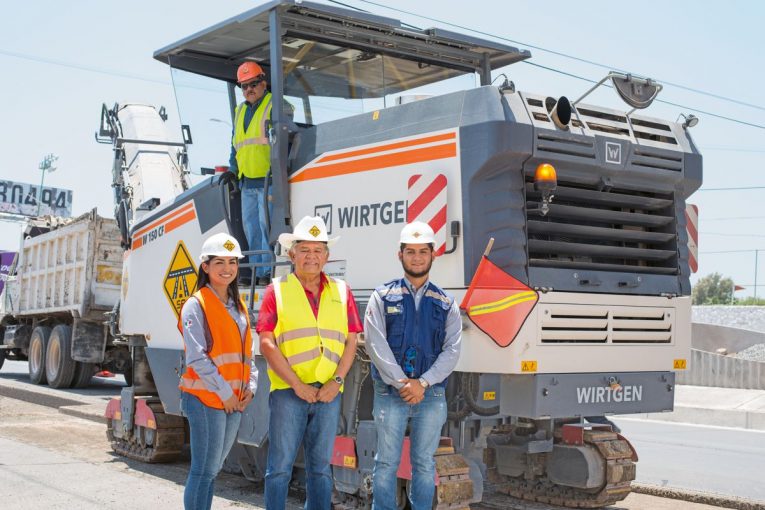 Wirtgen W150CF mills the way for new Bus Rapid Transit in Torreón, Mexico