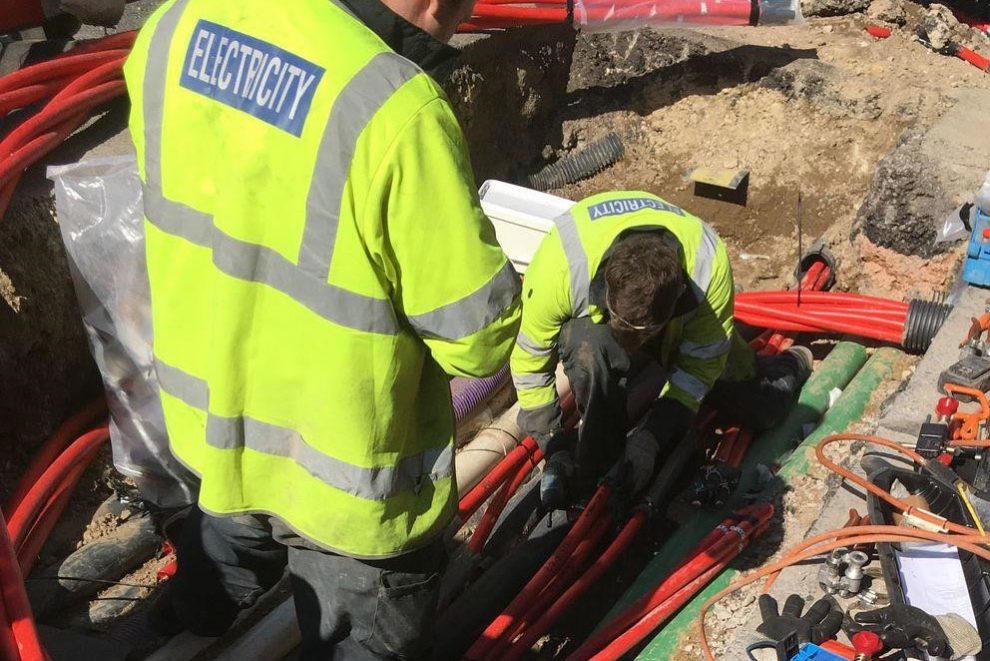 A project will produce the most accurate picture ever of cables hidden under UK streets, and help reduce the risk of diggers damaging underground cables.