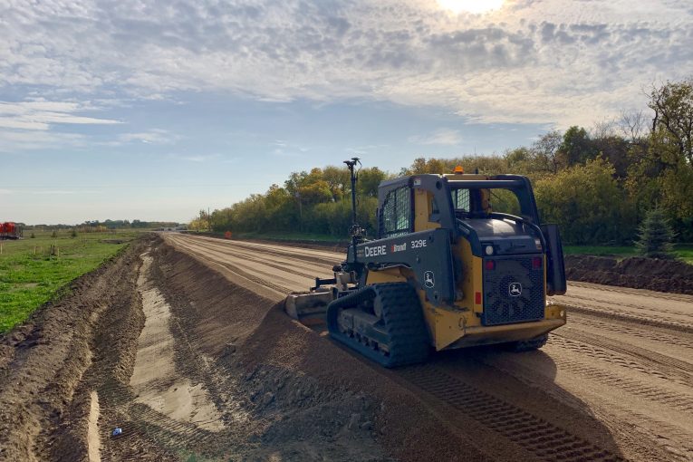 Topcon machine control enables Contractor to meet challenges in Saskatoon