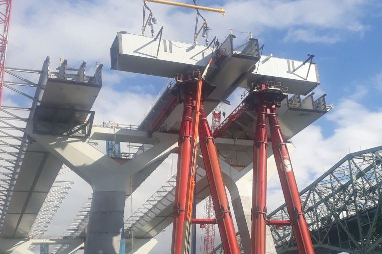 Canadian bridge installation accelerated with specialist support from ALE