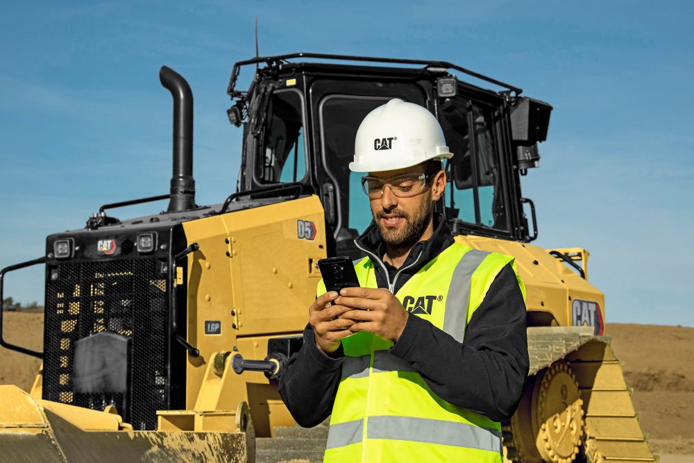 New Cat D5 Dozer delivers next gen performance and productivity-boosting tech