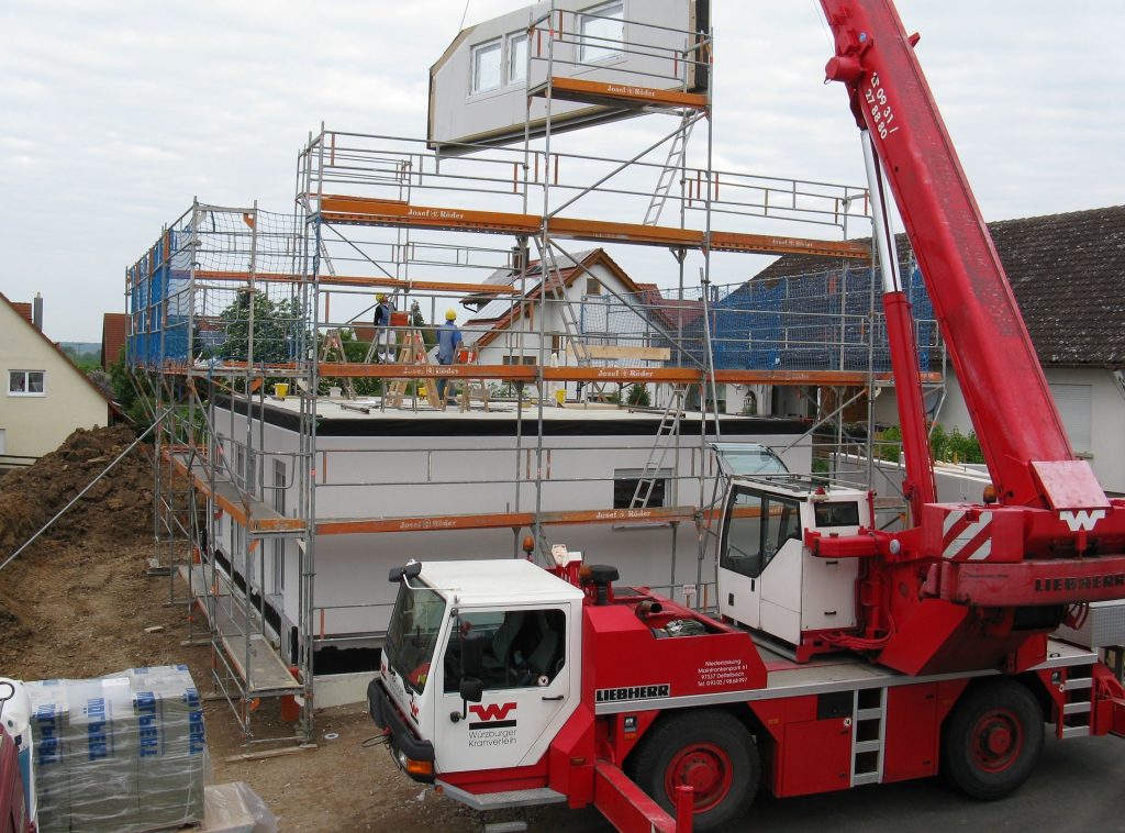 Brexit and a wet summer put a damper on construction hiring