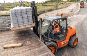 AUSA C251H forklift receives Technological Innovation recognition at Ecomondo Italy