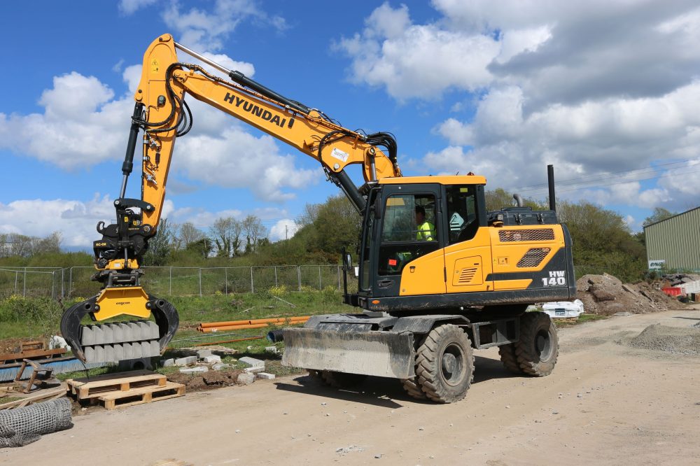 Collins Plant Hire boosts productivity with custom hi-tech Hyundai Excavator