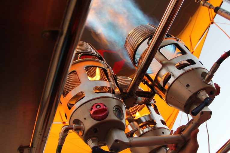 MIT studies uncertain role of natural gas in the transition to clean energy