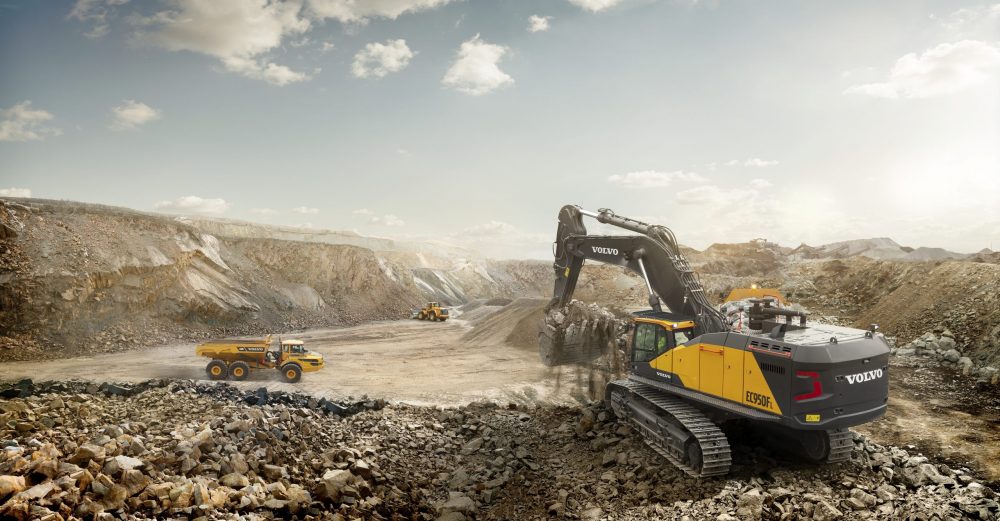 Volvo Construction Equipment 90-tonne excavator now available worldwide
