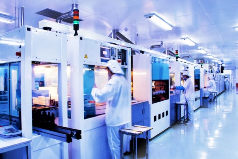 MIT looking at cheaper solar cells by making them really thin