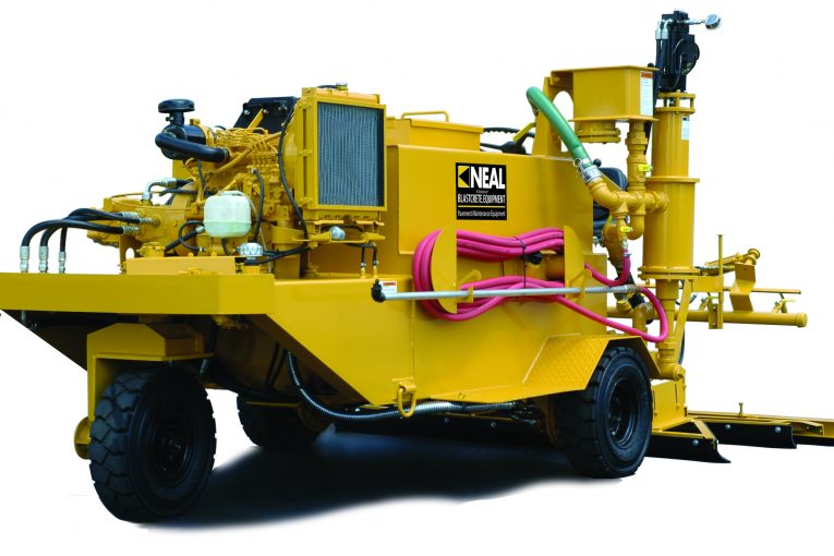 Neal Manufacturing updates entire range of machines to Tier 4 Final engines