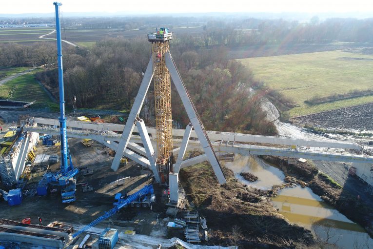 TU Wien unveils the Unfoldable Bridge in Austria