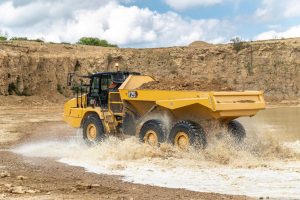 CAT 725 Articulated Truck delivers performance with 50 percent less operator input
