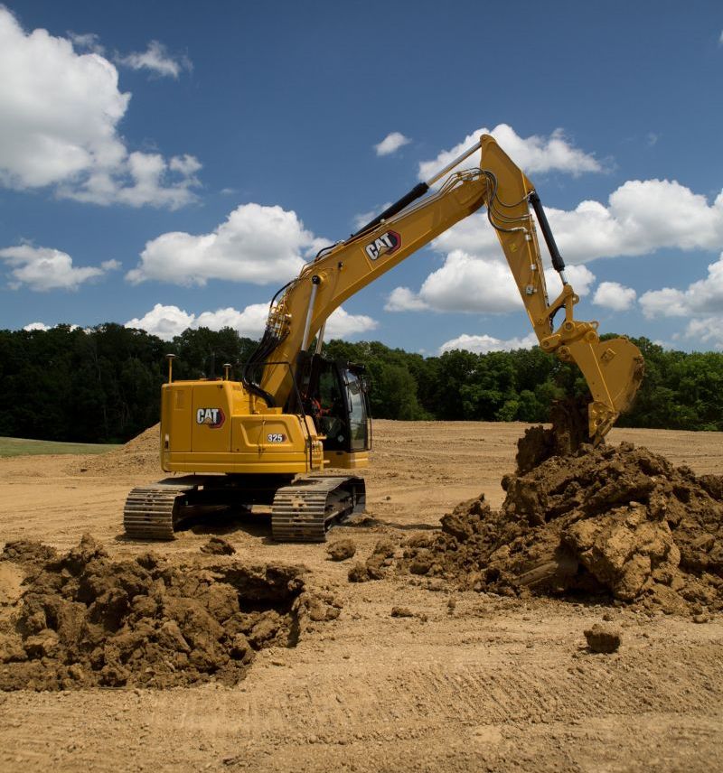 Compact radius design gives next gen Cat 325 Excavator better performance and Safety