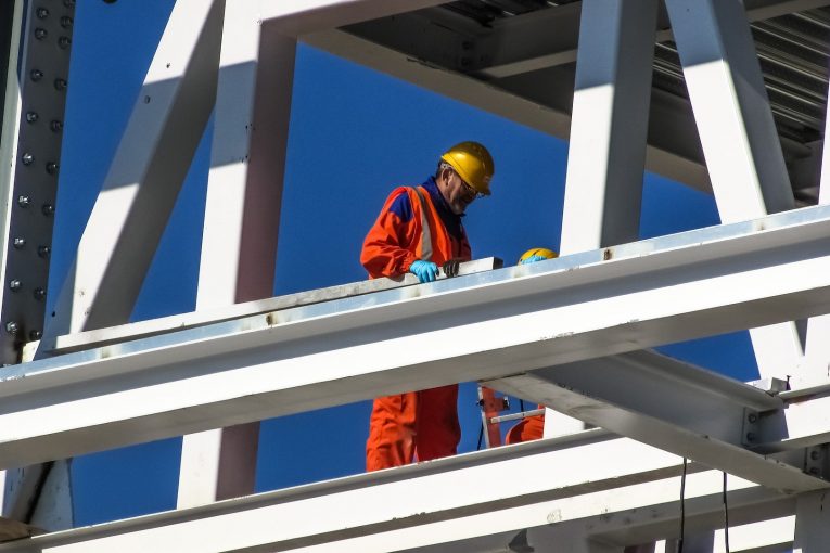 COINS offering free online Wellbeing Workshops for Construction Workers