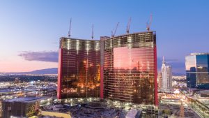 Morrow Equipment Co. and W.A. Richardson Builders choose five Liebherr 542 HC-L 18/36 cranes for the Resorts World Las Vegas hotel and casino project, which is located on the famous Las Vegas Strip.