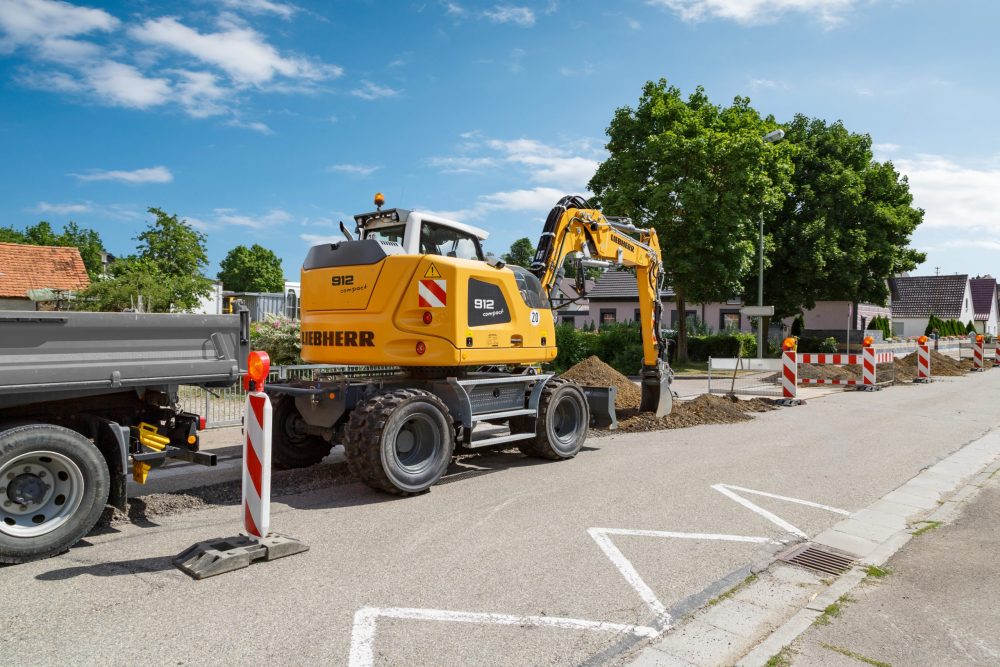 Liebherr's new Compact Wheeled Excavators feature Stage V exhaust emissions
