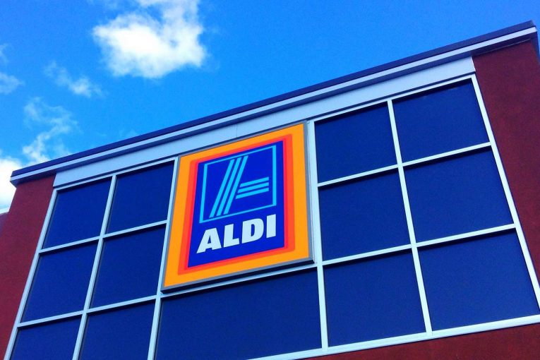 NewMotion partners with Aldi to deliver electric vehicle charging points