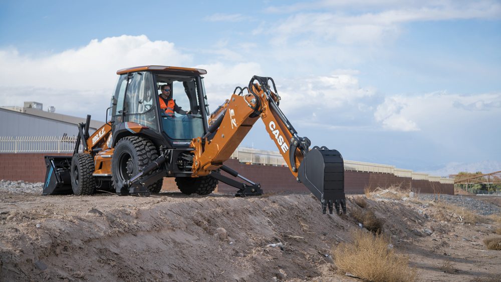 CASE launches world’s first fully electric backhoe loader concept in North America