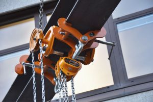 KITO manual chain hoists have been certified with the leading safety mark in Germany by a neutral organization.