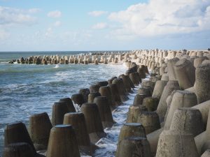 Download CIRIA's new guide to preventing beach erosion - Groynes in coastal engineering