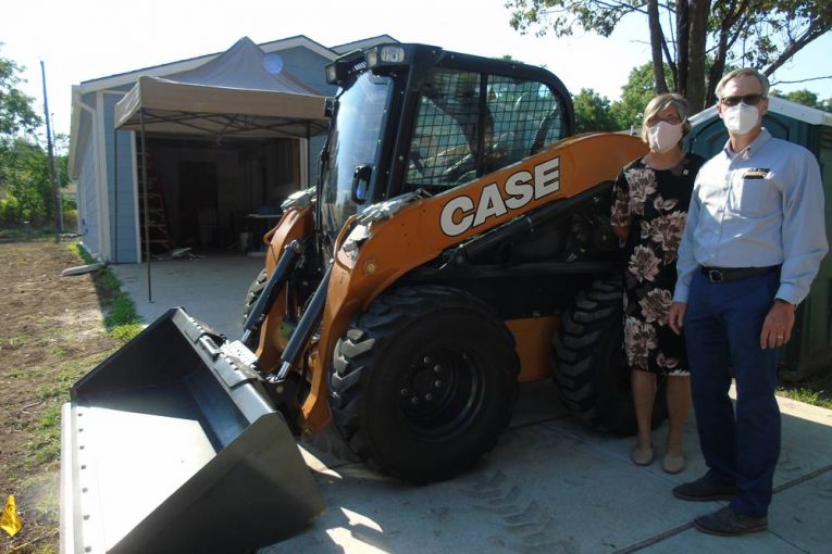 CASE Construction donates skid steer loader to Habitat for Humanity