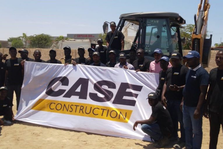 CaseCE delivering 125 backhoes, excavators, dozers and graders to Angolan Military