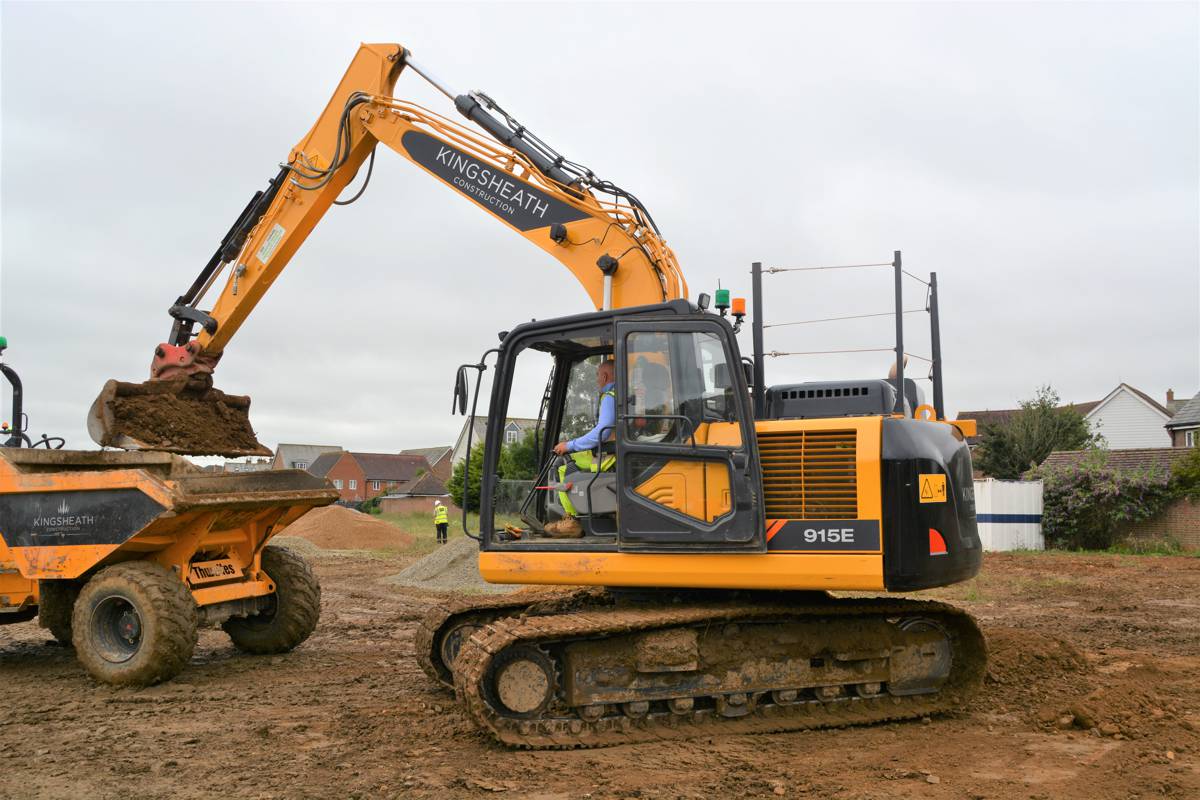 Kingsheath Construction invest in a fleet of LiuGong excavators