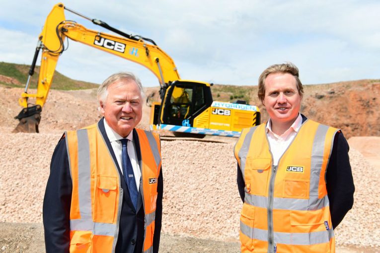 JCB leading the way with Hydrogen fuelled excavator