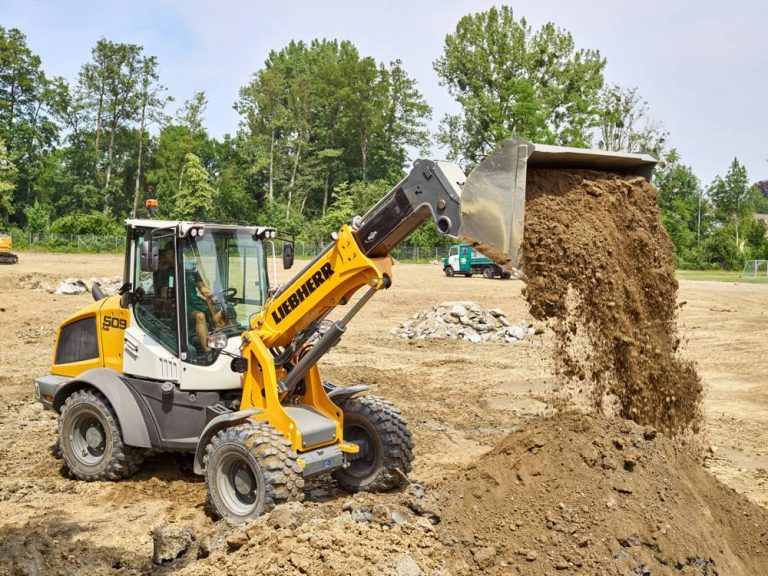 Liebherr premieres telescopic wheel loader L 509 Tele