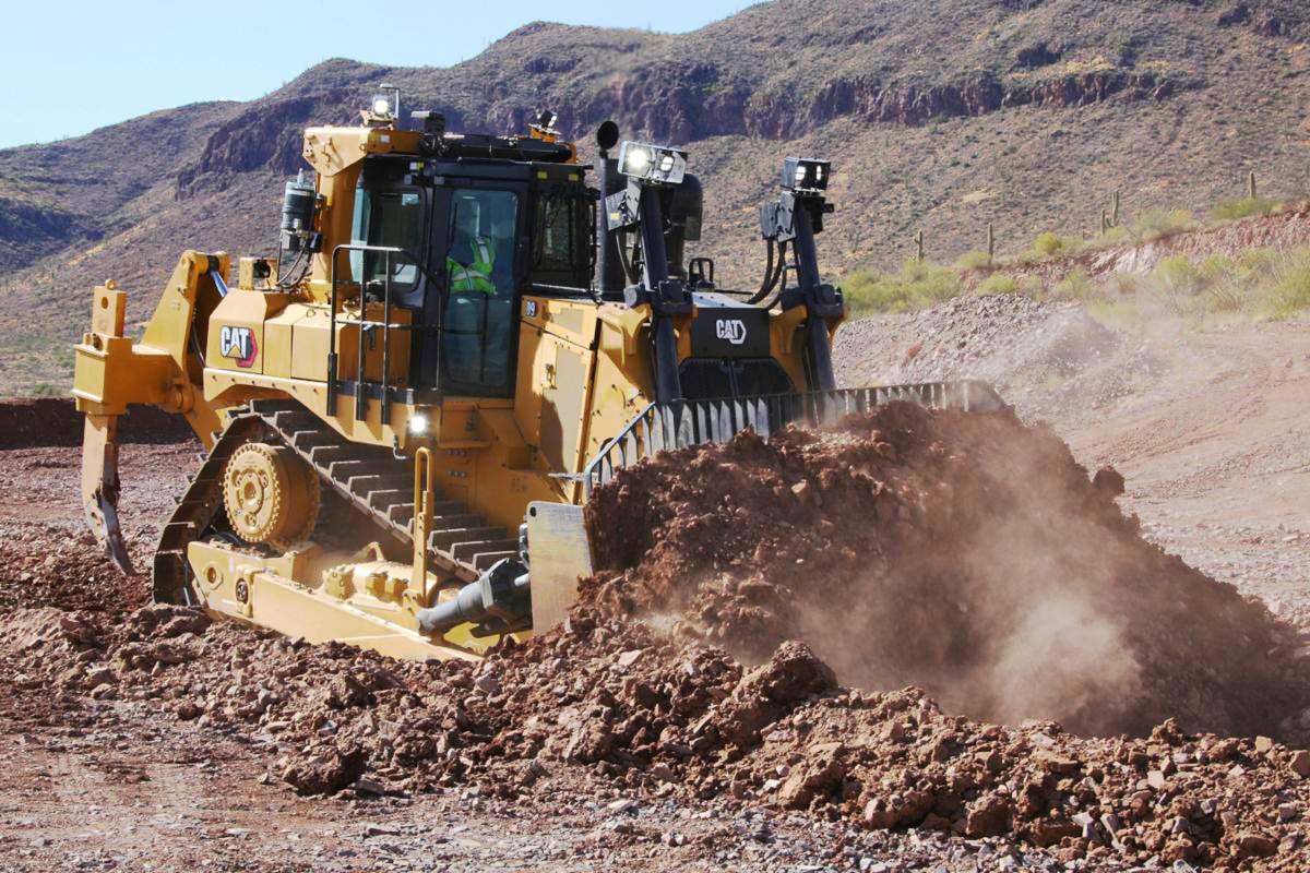 New Cat D9 Dozer delivers on efficiency with lower fuel and maintenance costs