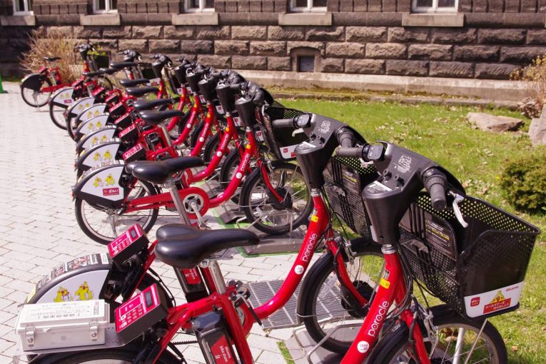 Headway urging cyclists to wear a helmet as UK Government kickstarts a cycling revolution