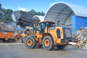 Waste handler BTU Hartmeier upgrades fleet with new Hyundai HL960A wheel loader