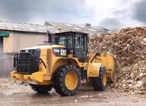 Finning and Veolia trial joystick controlled CAT Wheel Loader