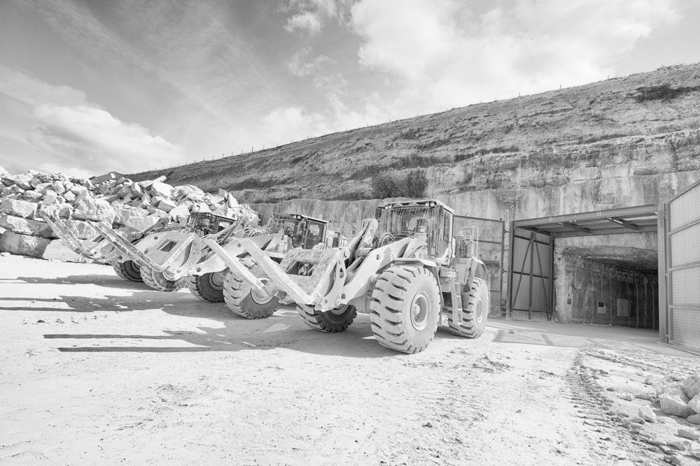 Albion Stone expands mining operations on Isle of Portland with new Volvo Loader